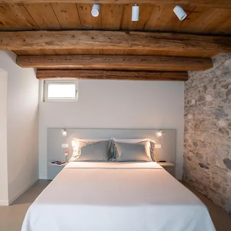 Borgo Le Lanterne Locazione Turistica