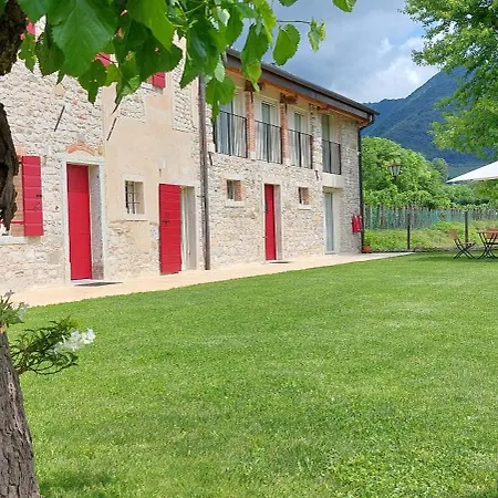 Borgo Le Lanterne Locazione Turistica