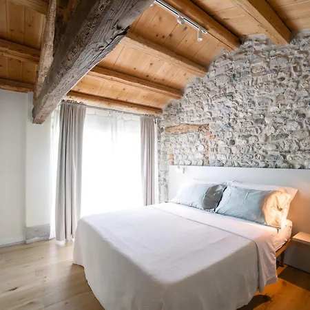 Borgo Le Lanterne Locazione Turistica