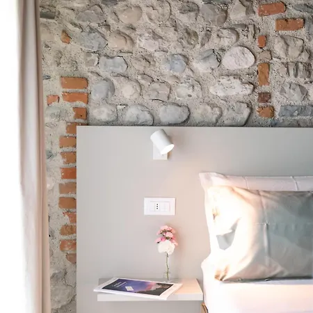 Guest house Borgo Le Lanterne Locazione Turistica *